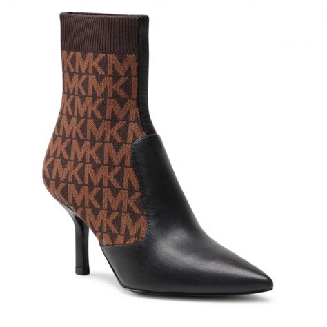 Women's MICHAEL Michael Kors Shiloh Boots 